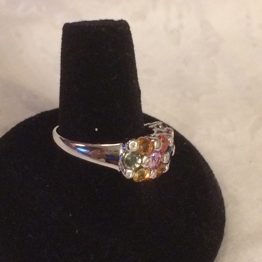 Ring - Picture 2 of 2